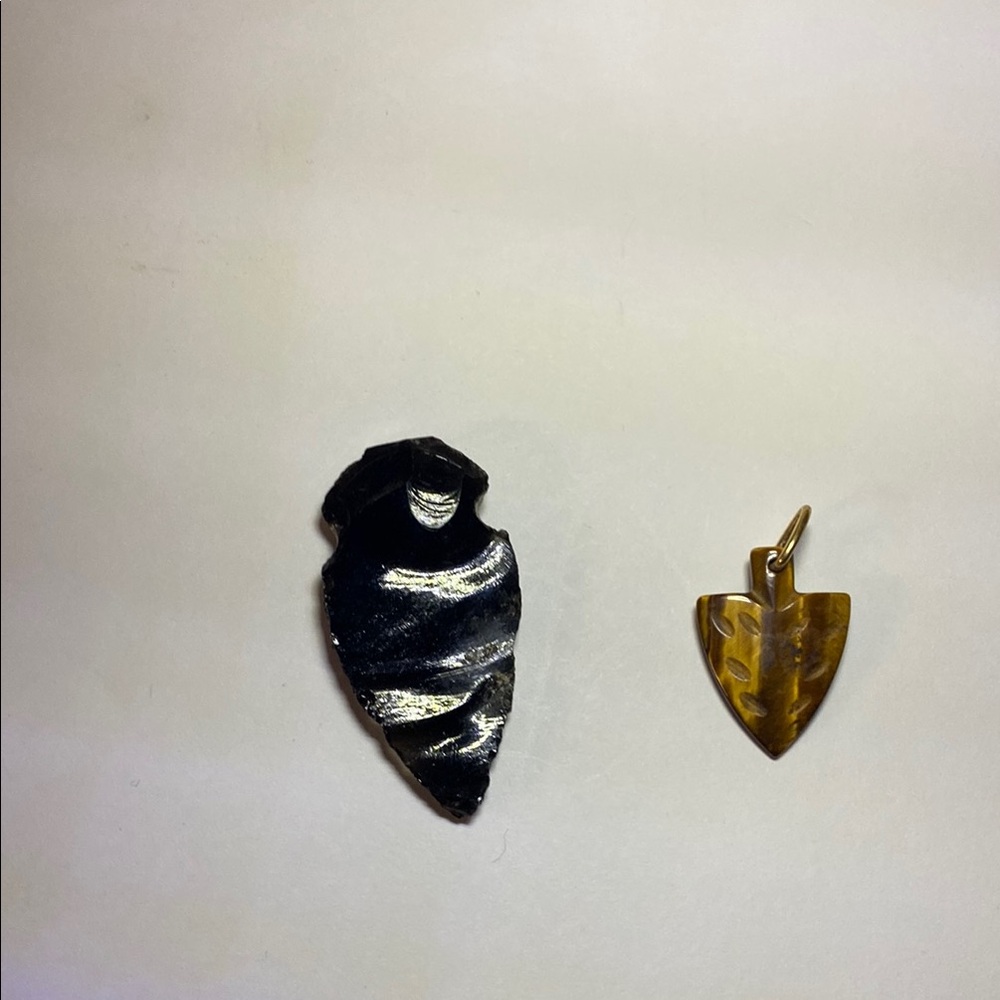 Black and tiger eye Arrowhead Pendants